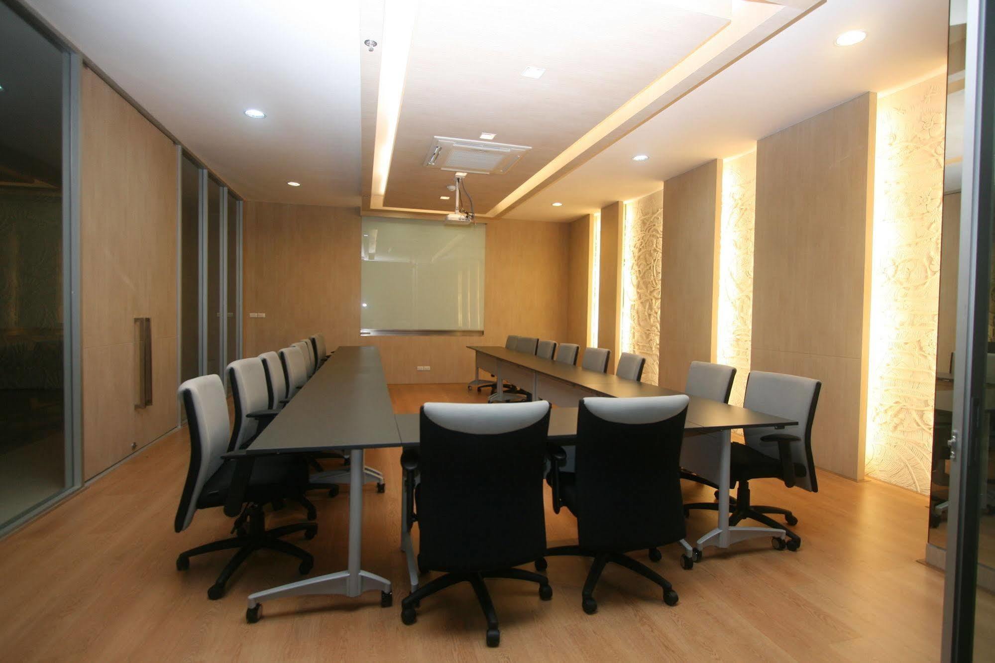 Cnc Residence Μπανγκόκ Εξωτερικό φωτογραφία